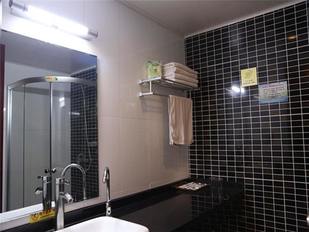 Tianjin Jingjin Hotel Екстер'єр фото