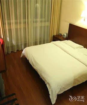 Tianjin Jingjin Hotel Екстер'єр фото