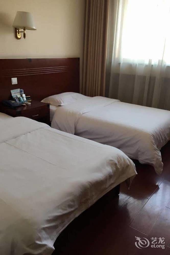 Tianjin Jingjin Hotel Екстер'єр фото